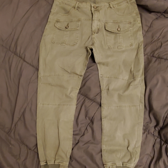 Fashion nova cargo pants - Picture 2 of 9